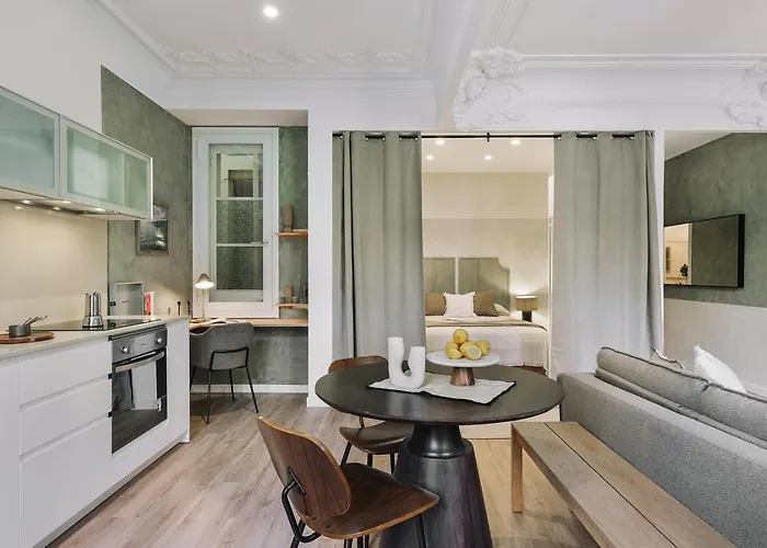 Paestum - And Balcony In Eixample Esquerra Appartamento *