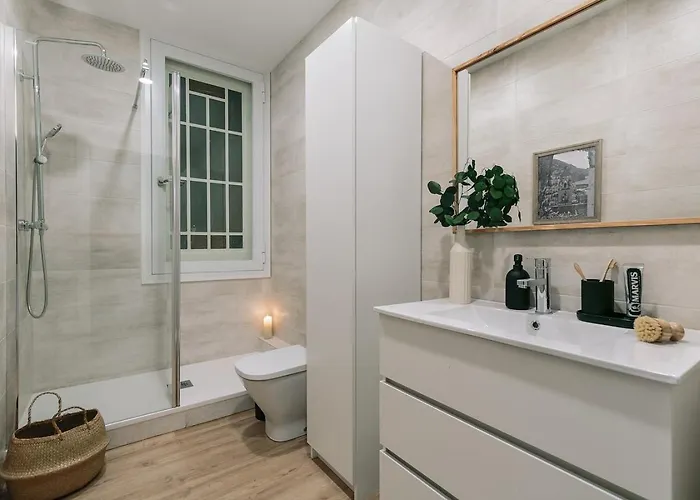 Appartamento Paestum - And Balcony In Eixample Esquerra *