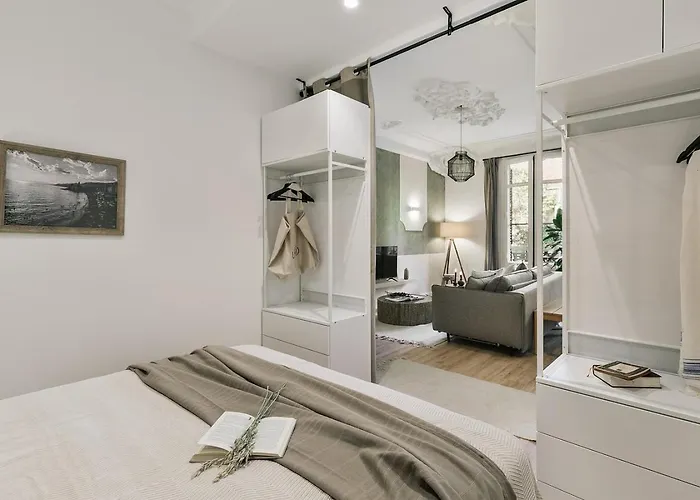 Appartamento Paestum - And Balcony In Eixample Esquerra *