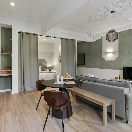 Apartman Paestum - And Balcony In Eixample Esquerra Barcelona