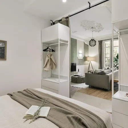 Apartman Paestum - And Balcony In Eixample Esquerra *